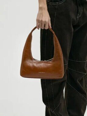 MERGE SHERWOOD NWT Small Shoulder BAG